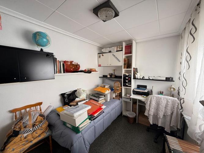 PISO ATICO CON ASCENSOR CERCA DE PLAZA DE SAN CAYETANO Y EN YECLA