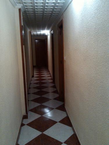 PISO MUY CENTRICO REFORMADO Y AMUEBLADO