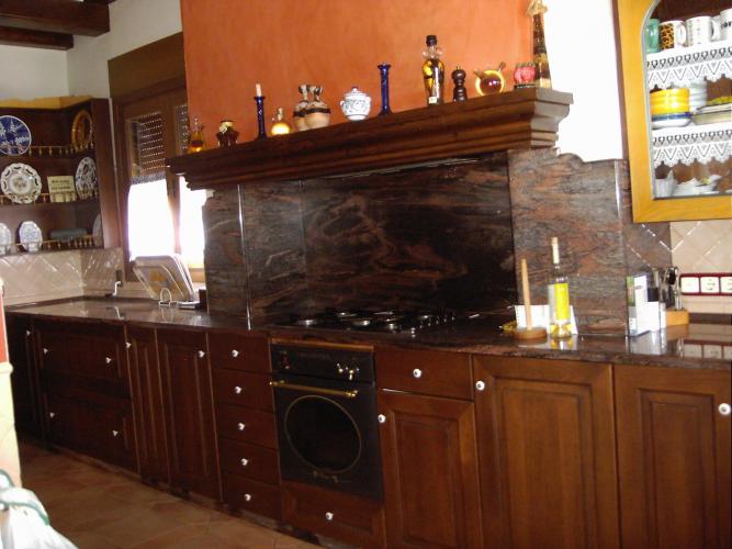 Chalet a 1´5 km. de Yecla