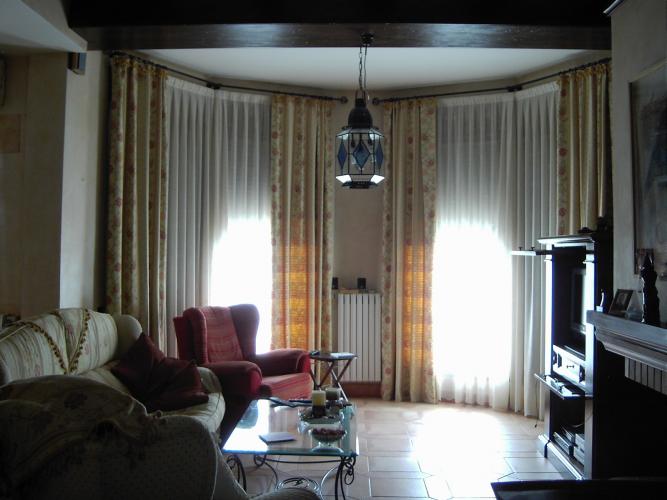 Chalet a 1´5 km. de Yecla