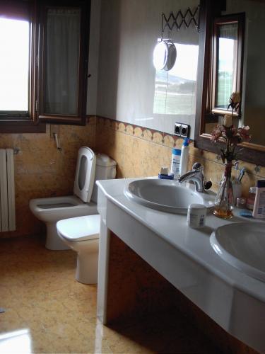 Chalet a 1´5 km. de Yecla