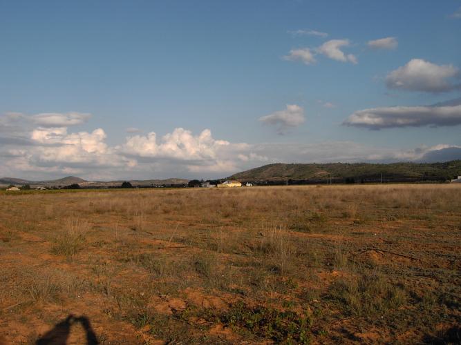 CHALET CON CASA DE CAMPO VIEJA