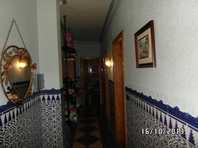 CHALET MUY CERCA DE YECLA