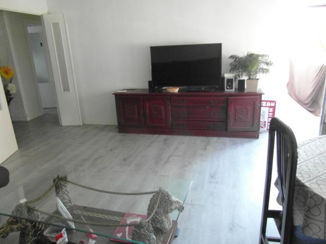 PISO CON REFORMAS BALCON GRANDE Y EN YECLA
