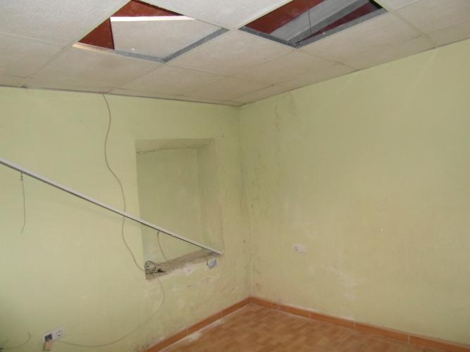 CASA INDEPENDIENTE CERCA DE LA IGLESIA VIEJA EN YECLA